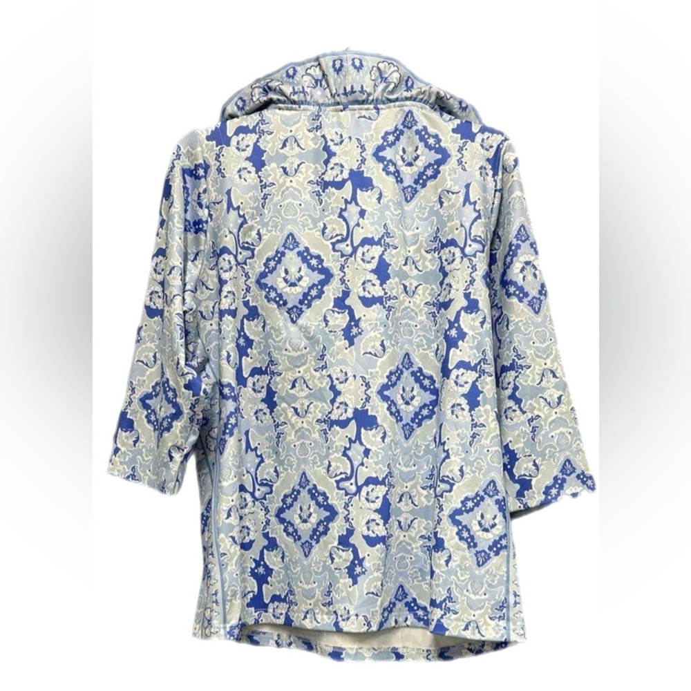 Gretchen Scott Designs Blue and White Patterned Blouse - Picture 8 of 10